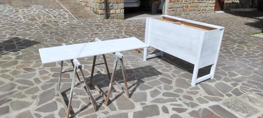 Verniciatura bianca Verniciatura bianca