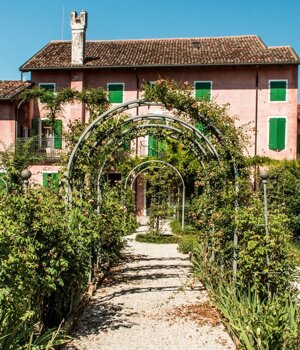 via_roma,_sesto_al_reghena,_friuli-venezia_giulia,_italia.jpeg