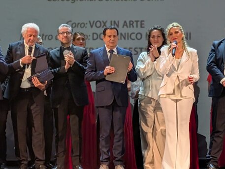 premio 3.jpeg premio 3.jpeg