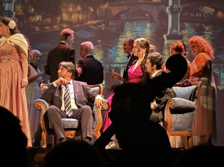 scena.jpeg scena.jpeg