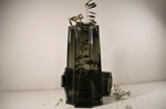 vaso-lenox-40-imponenza-e-stile-in-vetro-nero-fume
