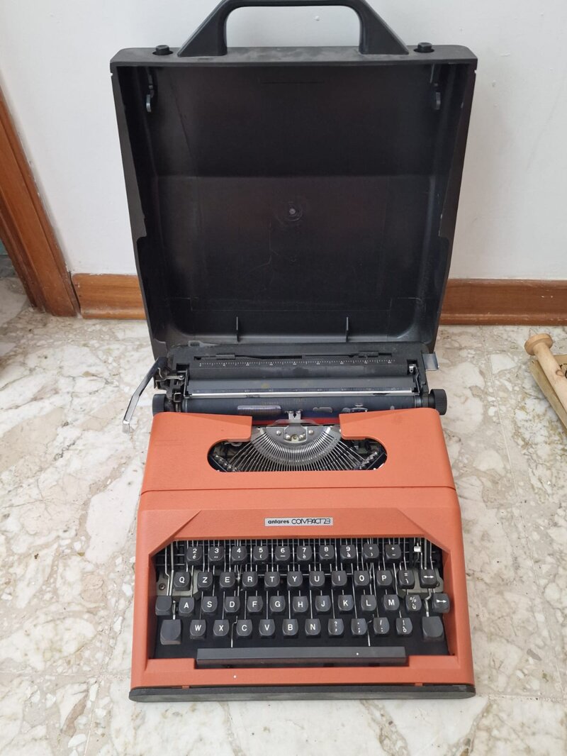 macchina-scrivere-anni-90-antares-compact23