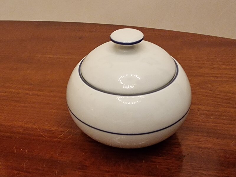 contenitore-in-porcellana