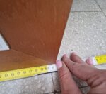 bassorilievo-paesaggio-con-tetti-rossi