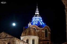 duomo blu wm.jpeg duomo blu wm.jpeg