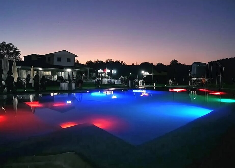 villa delle rose per feste18 anni.jpeg