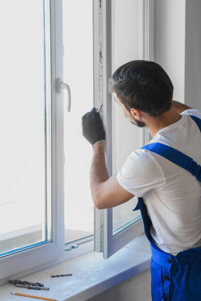 Vetraio: riparazione vetri e finestre a Saronno – servizio urgente anche in 24 ore