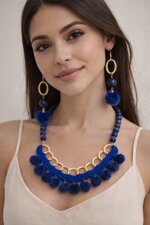 set-collana-e-orecchini-artigianali-blu-e-oro