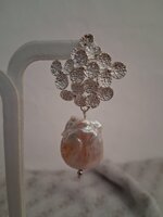 orecchini-artigianali-con-perla-barocca-naturale