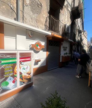 portale%20in%20alucobond%20e%20ins.%20in%20acciaio.jpeg