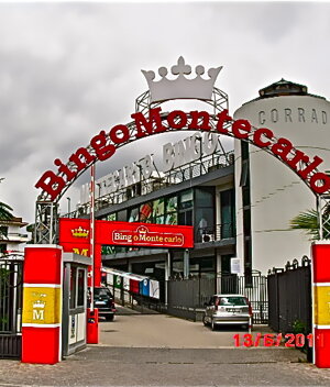 riv.%20facciata%20%20centro%20comm.%20treviso%20mall%20ex%20sira%20vedelago%20-treviso.jpeg