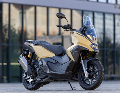 rockville 125 300.jpeg