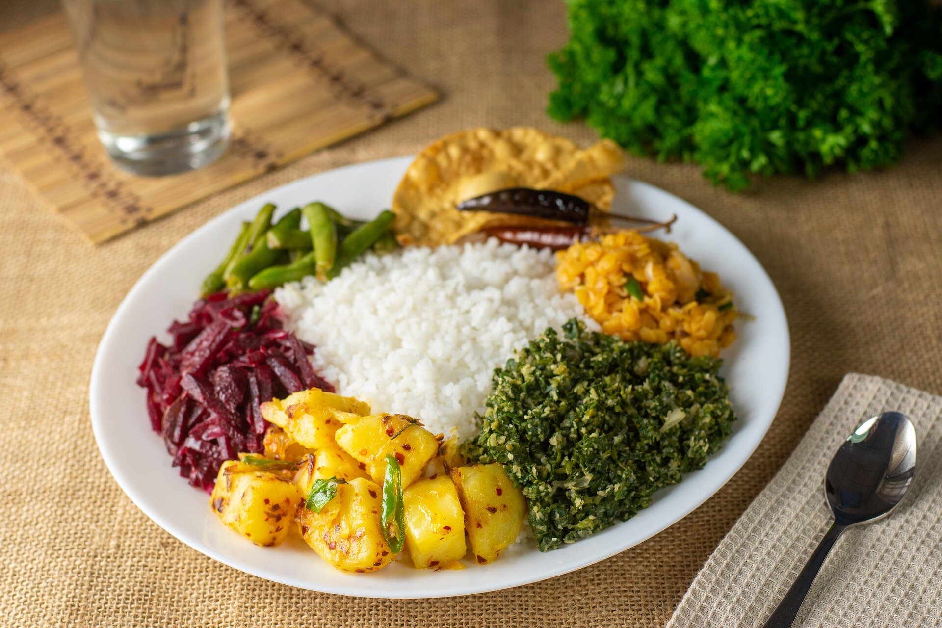 PATATE, RISO E PASTA RAFFREDDATI: IL TRUCCO DELL'AMIDO RESISTENTE CHE AIUTA INTESTINO, GLICEMIA E MENOPAUSA PATATE, RISO E PASTA RAFFREDDATI: IL TRUCCO DELL'AMIDO RESISTENTE CHE AIUTA INTESTINO, GLICEMIA E MENOPAUSA