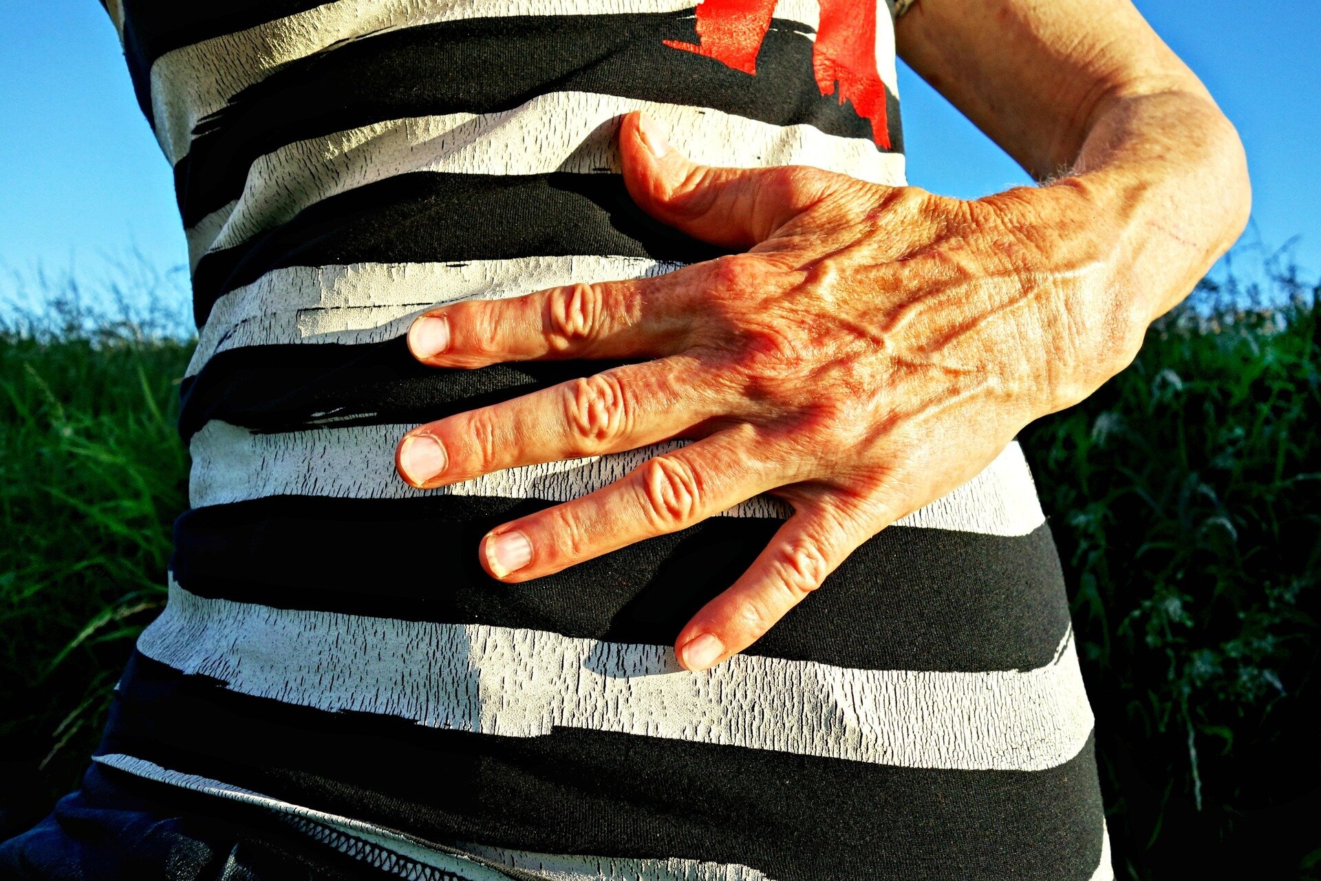 Gonfiore e aumento sul girovita in menopausa: il ruolo (spesso ignorato) di microbiota ed estroboloma Gonfiore e aumento sul girovita in menopausa: il ruolo (spesso ignorato) di microbiota ed estroboloma