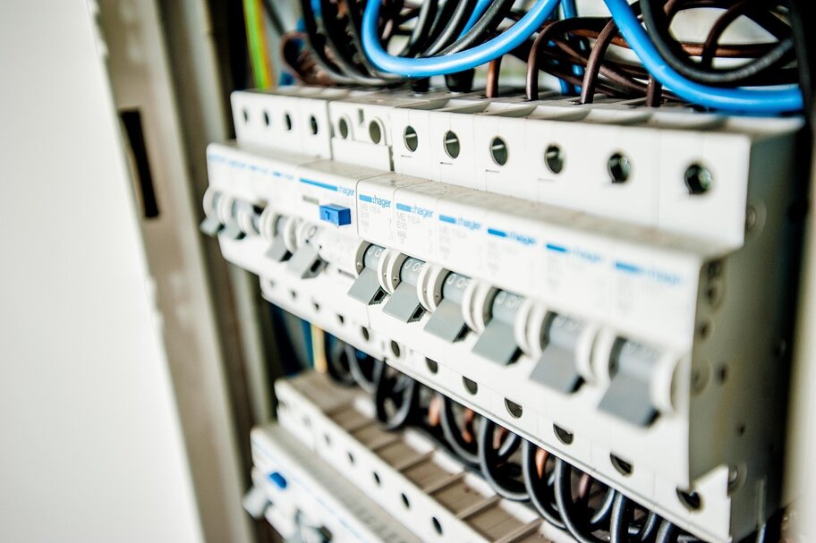 impianti elettrici 