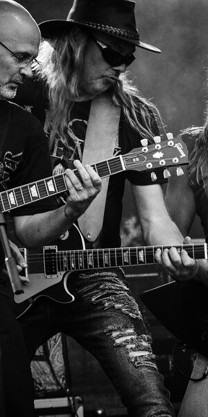 pxb_9319096_9d0789d23948ecad96e86b282aee489b