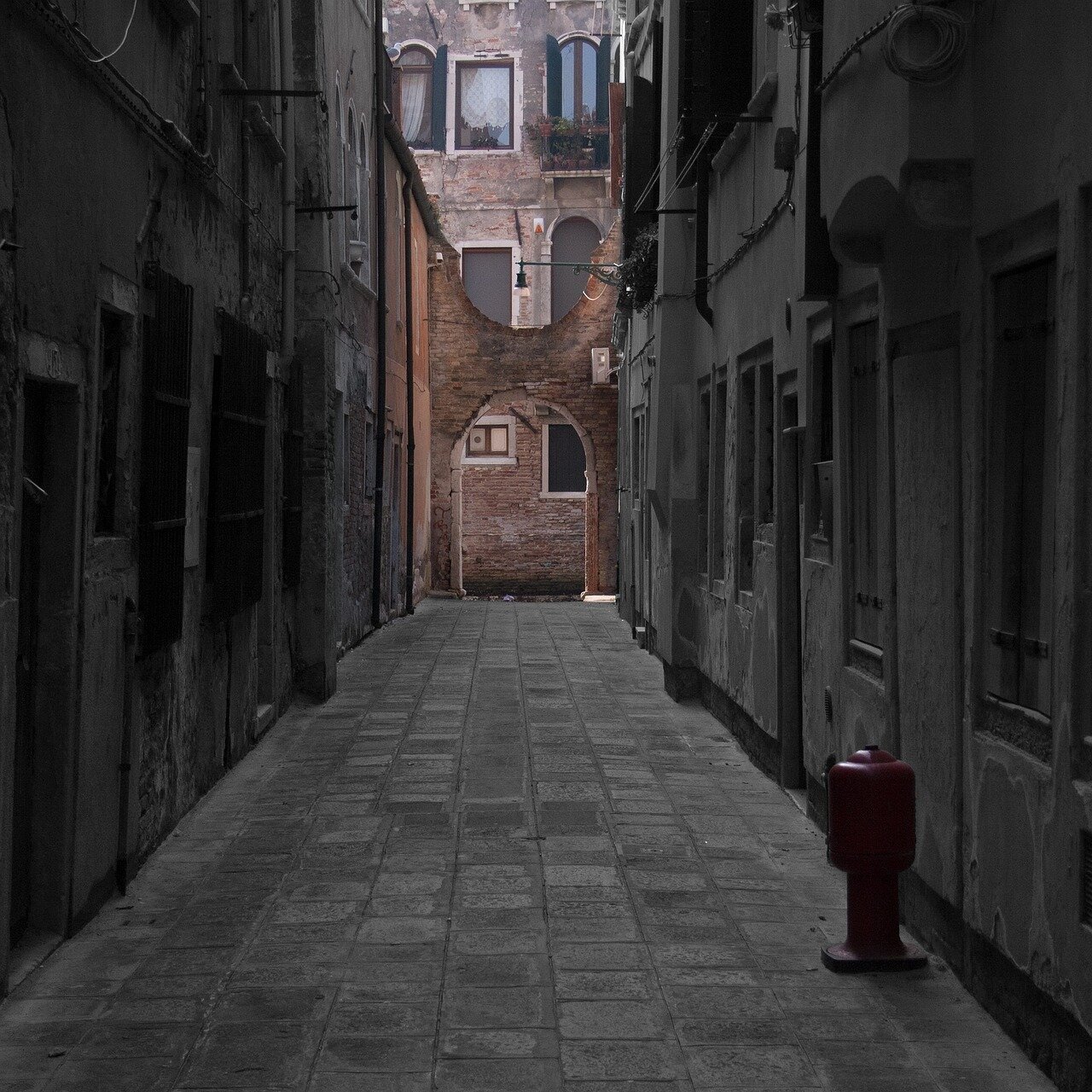 Mercato Immobiliare Venezia 2025: Le Zone che Sorprendono per Prezzo e Potenziale Mercato Immobiliare Venezia 2025: Le Zone che Sorprendono per Prezzo e Potenziale