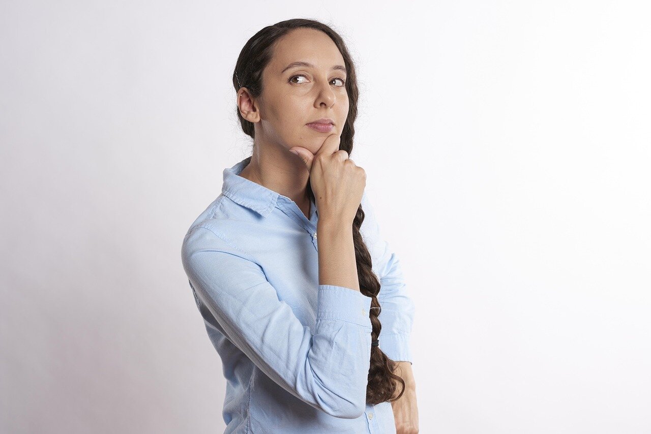 Hai paura del colloquio di lavoro? Come affrontarlo senza ansia del giudizio (che non è mai sulla tua persona).