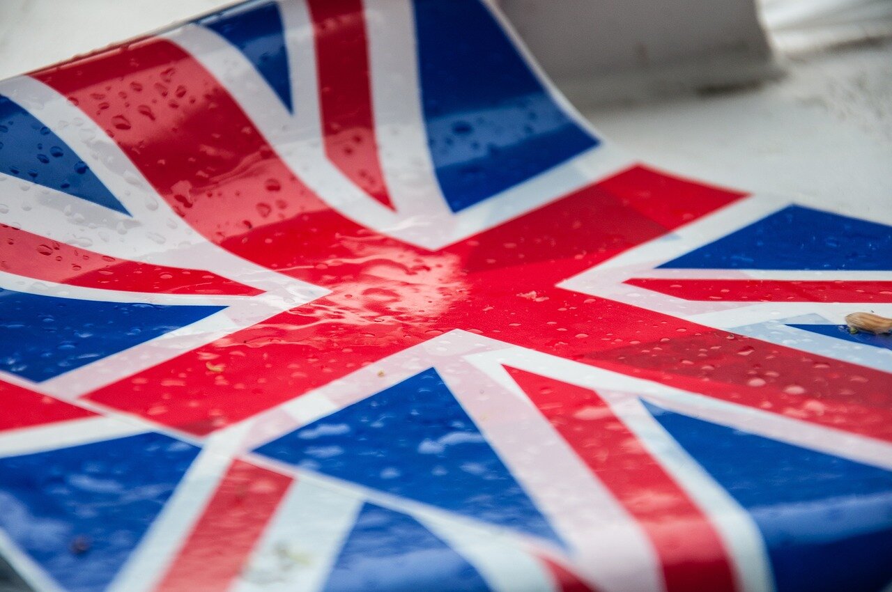 UK, ondata di proteste anti-immigrazione scuote 23 città: 11 arresti confermati
