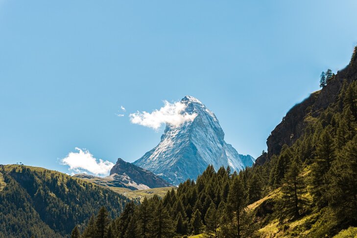paesaggio di montagna in inverno