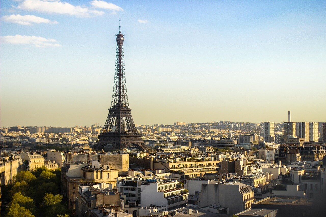Strage sfiorata a Parigi: attentato sventato nei pressi della Tour Eiffel